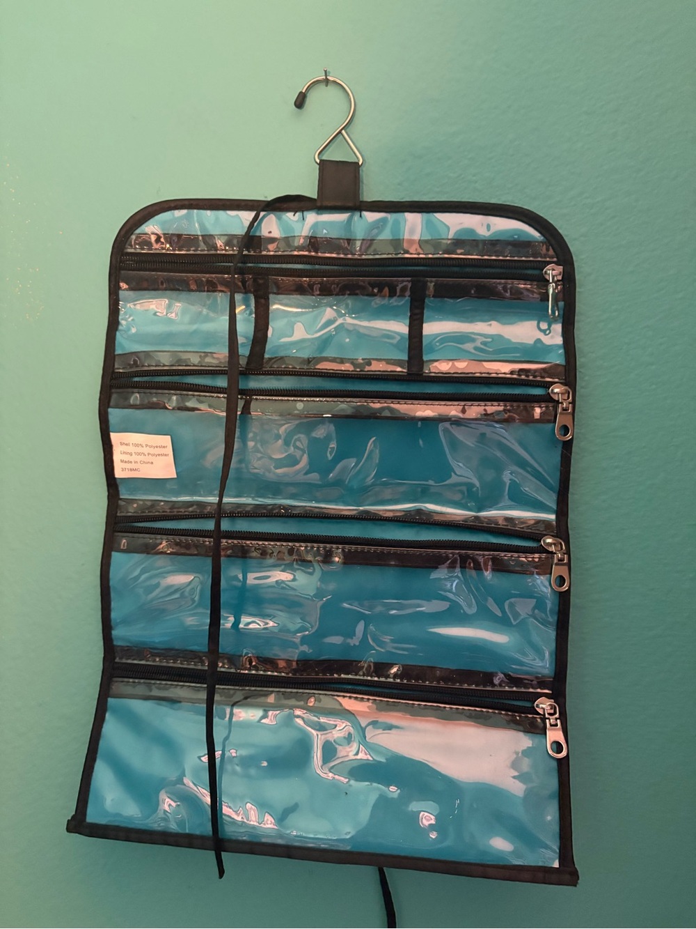 Hanging jewelry or make up organizer